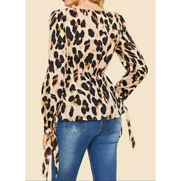 ✨ 3 items for $50 - Picture 2 of 5